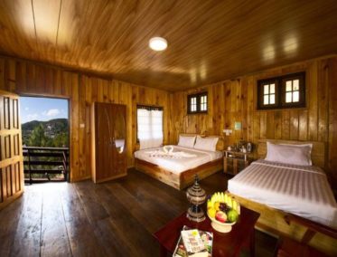 Pine Land Oasis Hotel