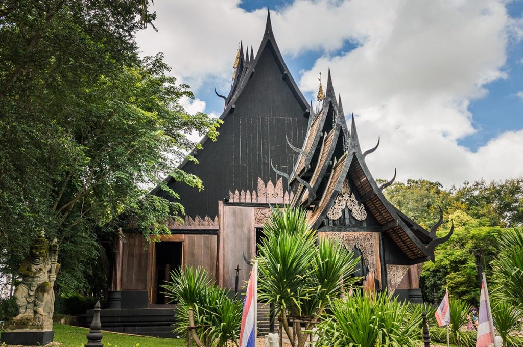 casa negra chiang rai tailandia