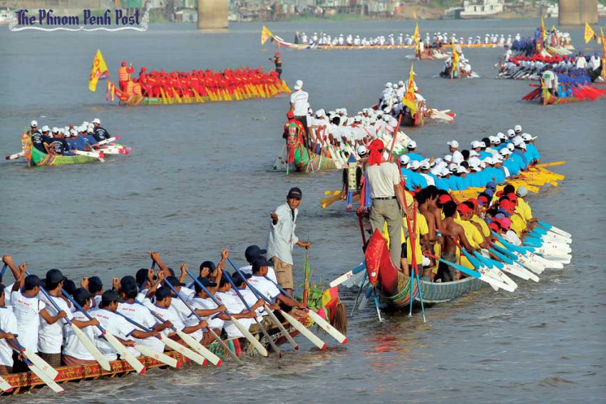 Fiesta-del-Agua-en-Camboya