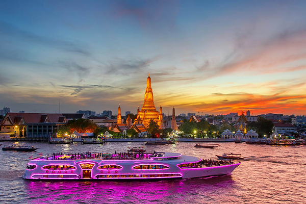 Crucero-en-el-río-chao-phraya-tailandia