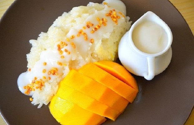 Mango-con-Arroz-pegajoso