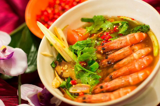 plato-Tom-Yum-Tailandia