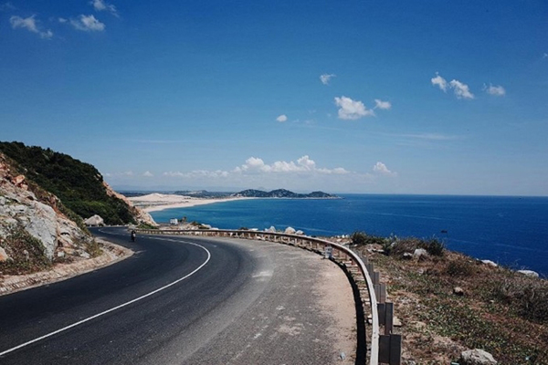 Carretera-costera-de-Quy-Nhon-a-Nha-Trang