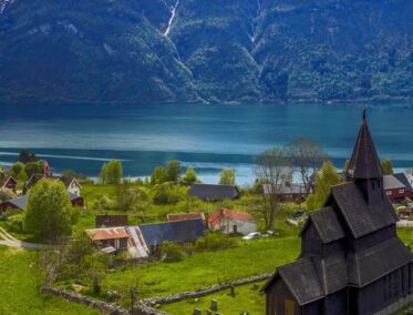 Hemos quedado muy satisfechos con el viaje. Bien organizado y muy coordinado. Una experiencia inolvidable.